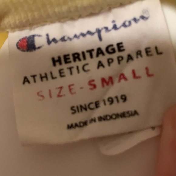 T shirt - Picture 4 of 4